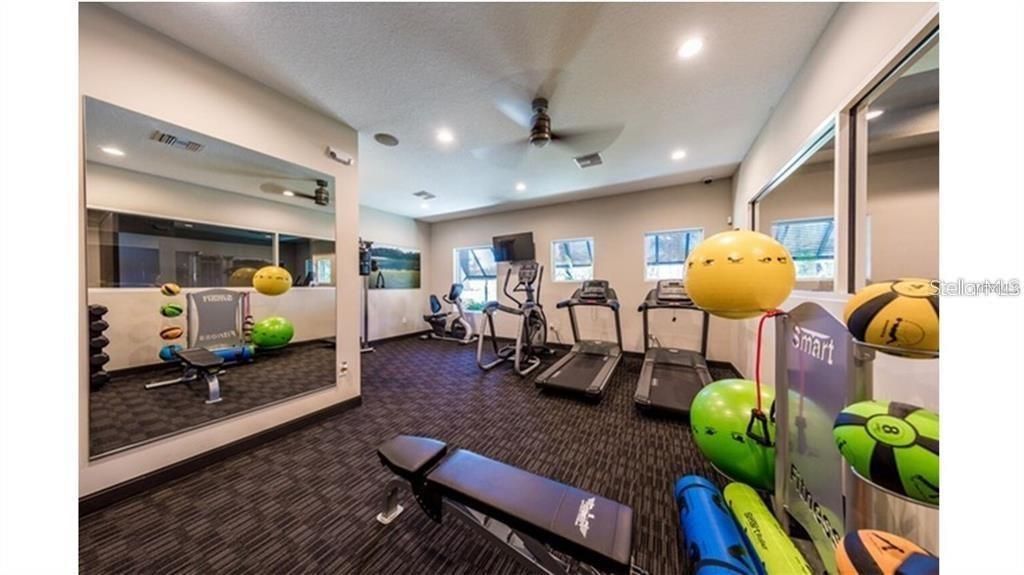 Active With Contract: $1,799 (3 beds, 2 baths, 1741 Square Feet)