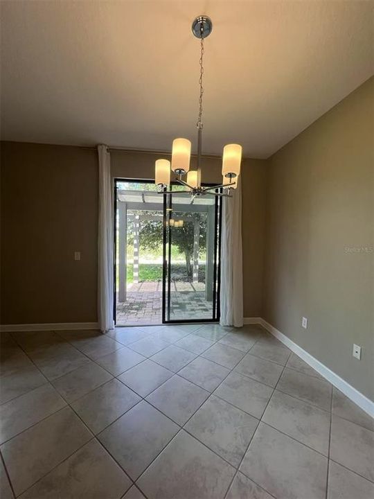 Active With Contract: $1,799 (3 beds, 2 baths, 1741 Square Feet)