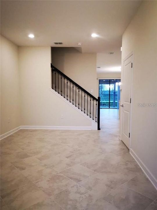 Active With Contract: $1,799 (3 beds, 2 baths, 1741 Square Feet)