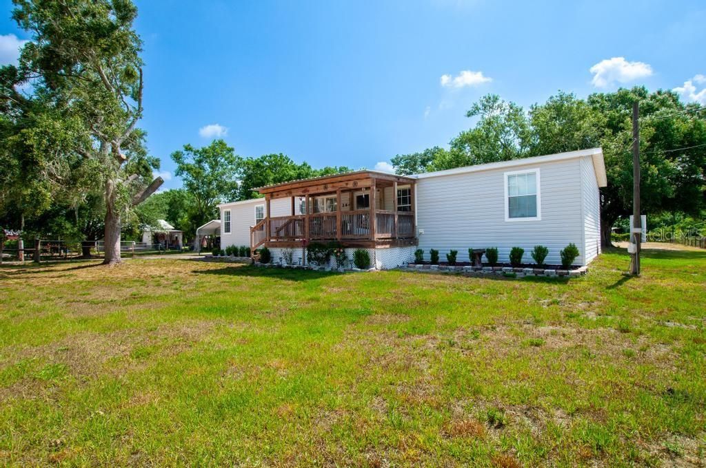 For Sale: $334,900 (4 beds, 2 baths, 1836 Square Feet)