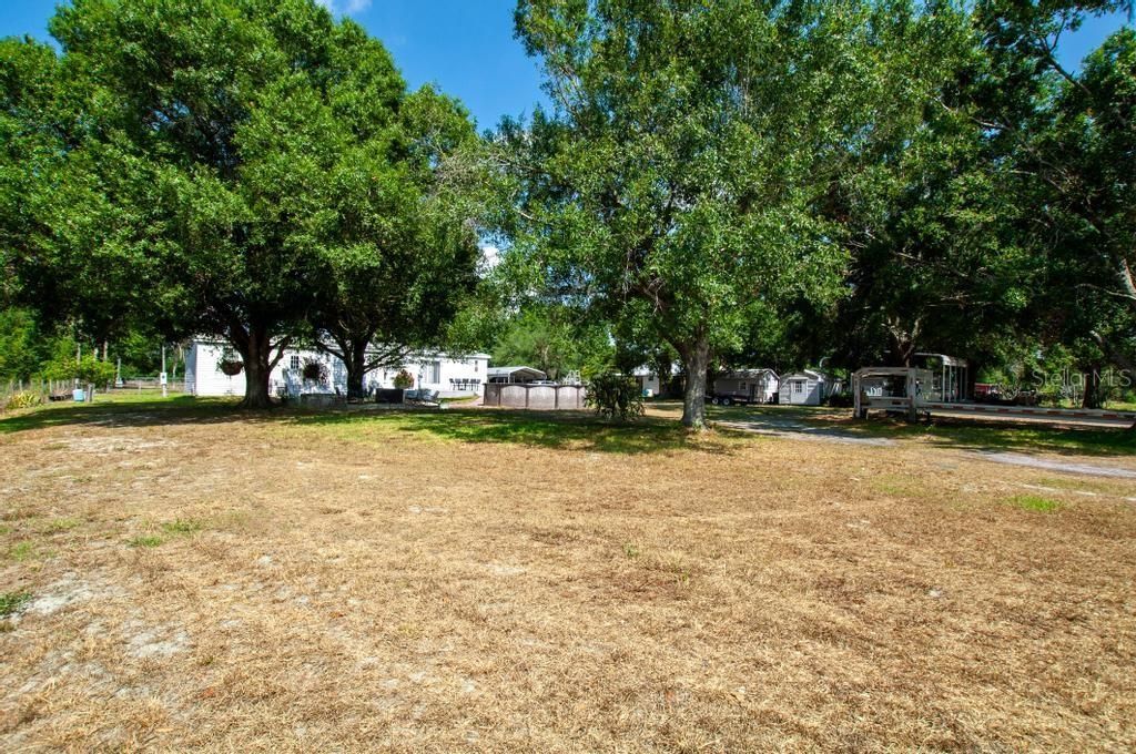 For Sale: $334,900 (4 beds, 2 baths, 1836 Square Feet)