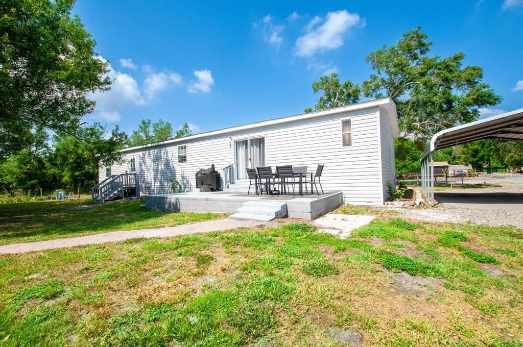 For Sale: $334,900 (4 beds, 2 baths, 1836 Square Feet)