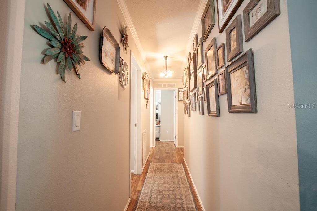 For Sale: $334,900 (4 beds, 2 baths, 1836 Square Feet)