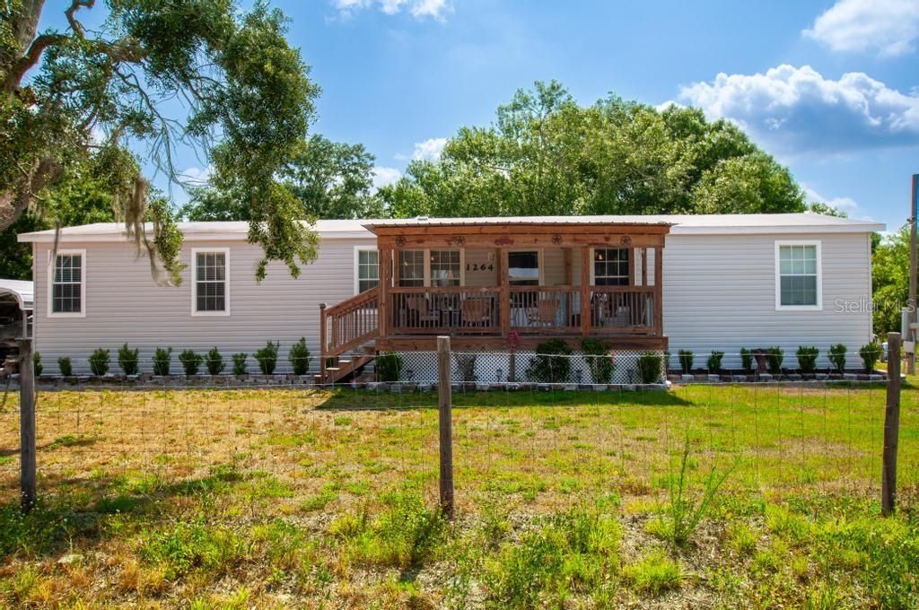 For Sale: $334,900 (4 beds, 2 baths, 1836 Square Feet)