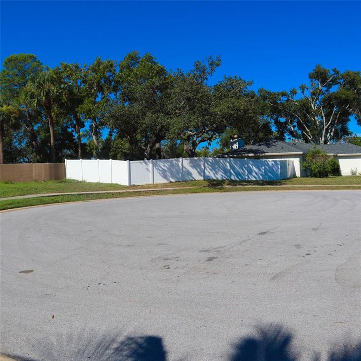 合同活跃: $349,999 (3 贝兹, 2 浴室, 1693 平方英尺)