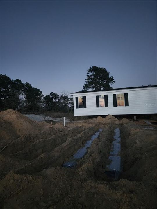 Active With Contract: $140,000 (3 beds, 2 baths, 1716 Square Feet)