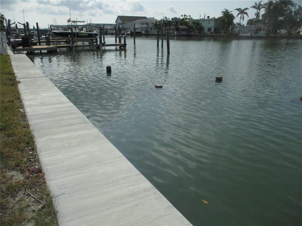 For Sale: $875,000 (0.14 acres)