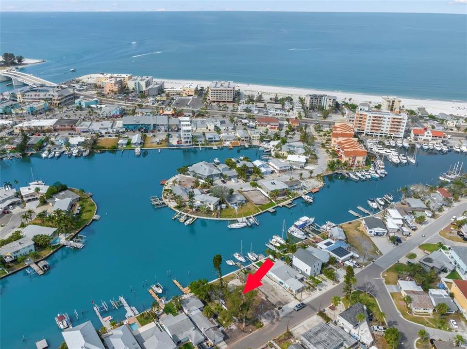 For Sale: $875,000 (0.14 acres)