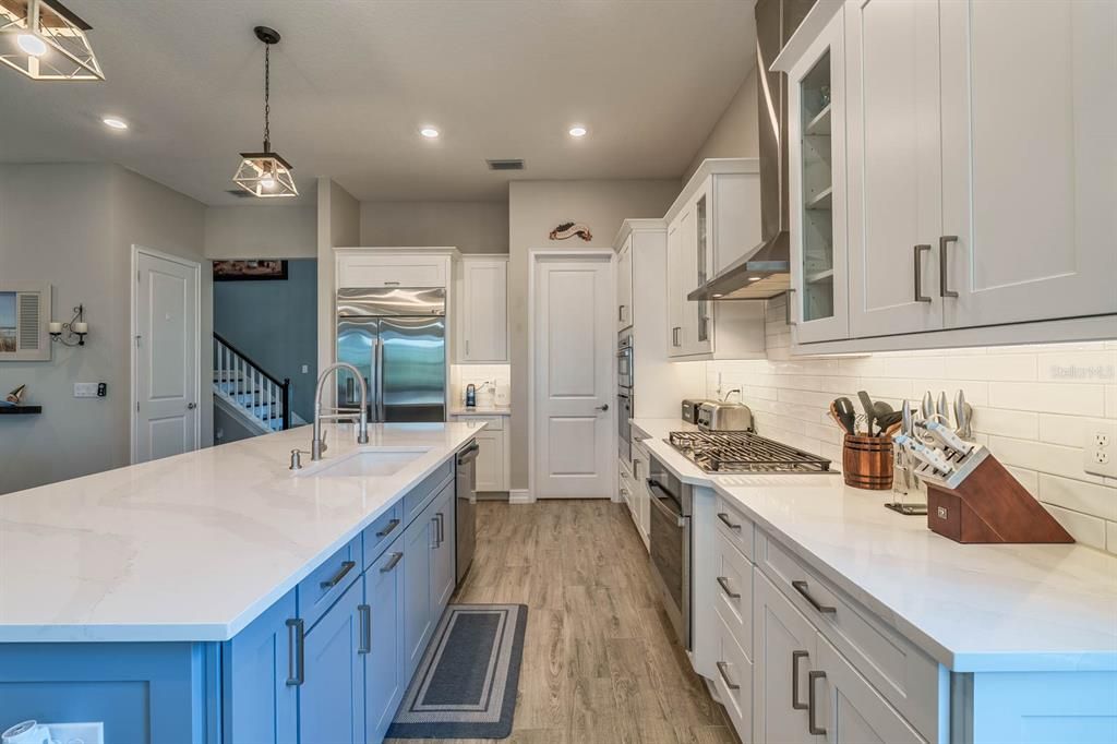 待售: $1,150,000 (4 贝兹, 3 浴室, 2913 平方英尺)