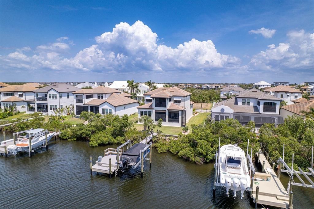 待售: $1,150,000 (4 贝兹, 3 浴室, 2913 平方英尺)