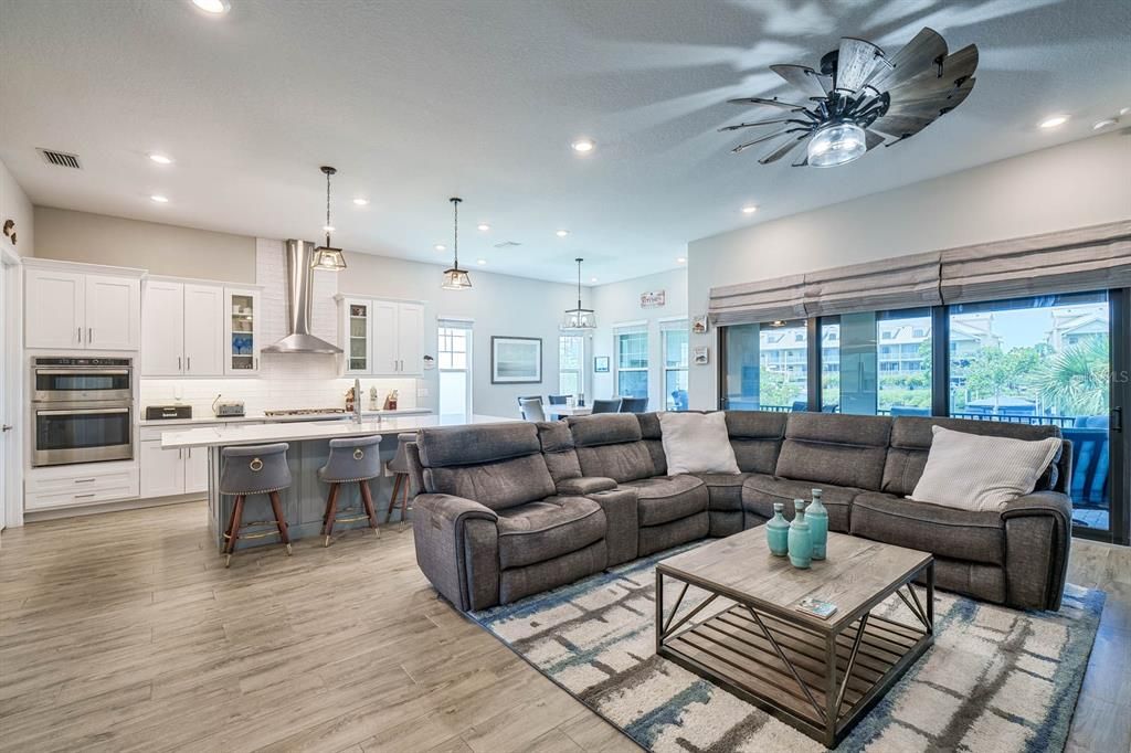 待售: $1,150,000 (4 贝兹, 3 浴室, 2913 平方英尺)