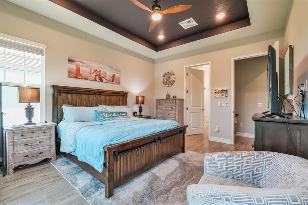 待售: $1,150,000 (4 贝兹, 3 浴室, 2913 平方英尺)