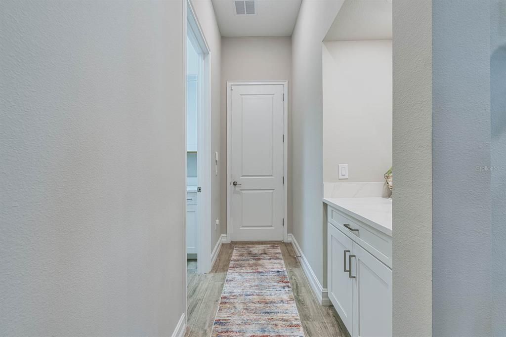 待售: $1,150,000 (4 贝兹, 3 浴室, 2913 平方英尺)