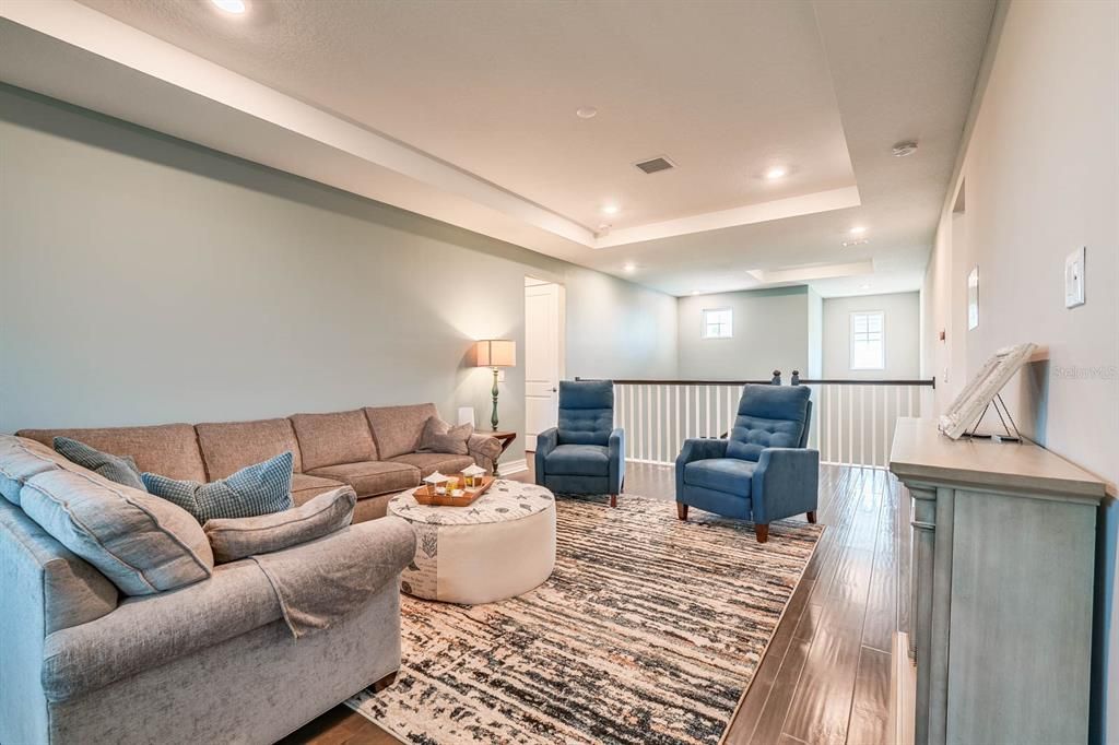 待售: $1,150,000 (4 贝兹, 3 浴室, 2913 平方英尺)