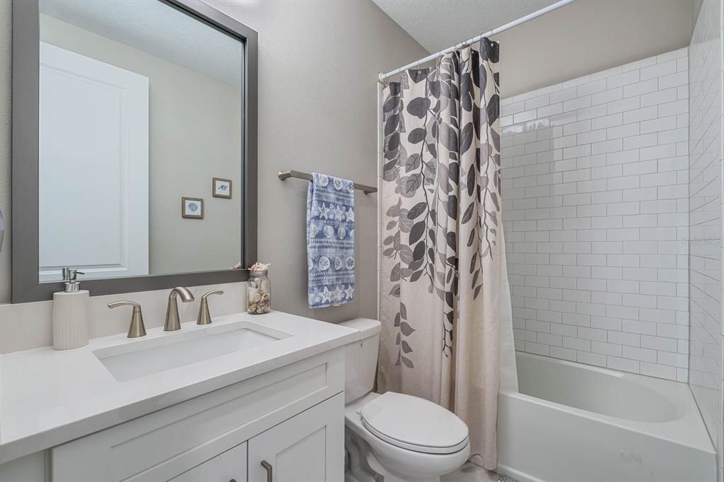 待售: $1,150,000 (4 贝兹, 3 浴室, 2913 平方英尺)