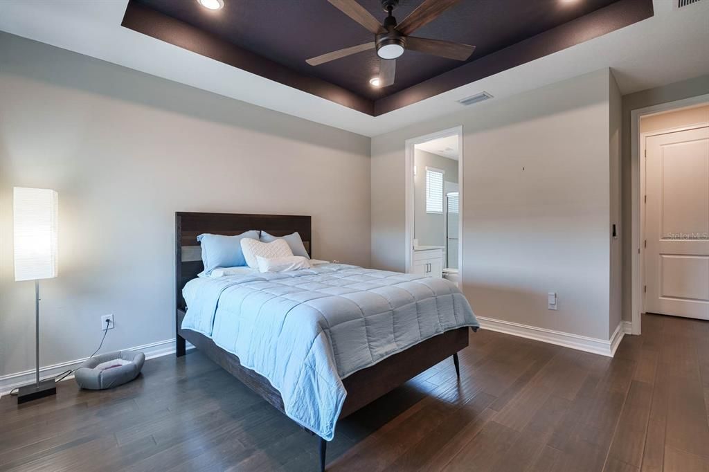 待售: $1,150,000 (4 贝兹, 3 浴室, 2913 平方英尺)