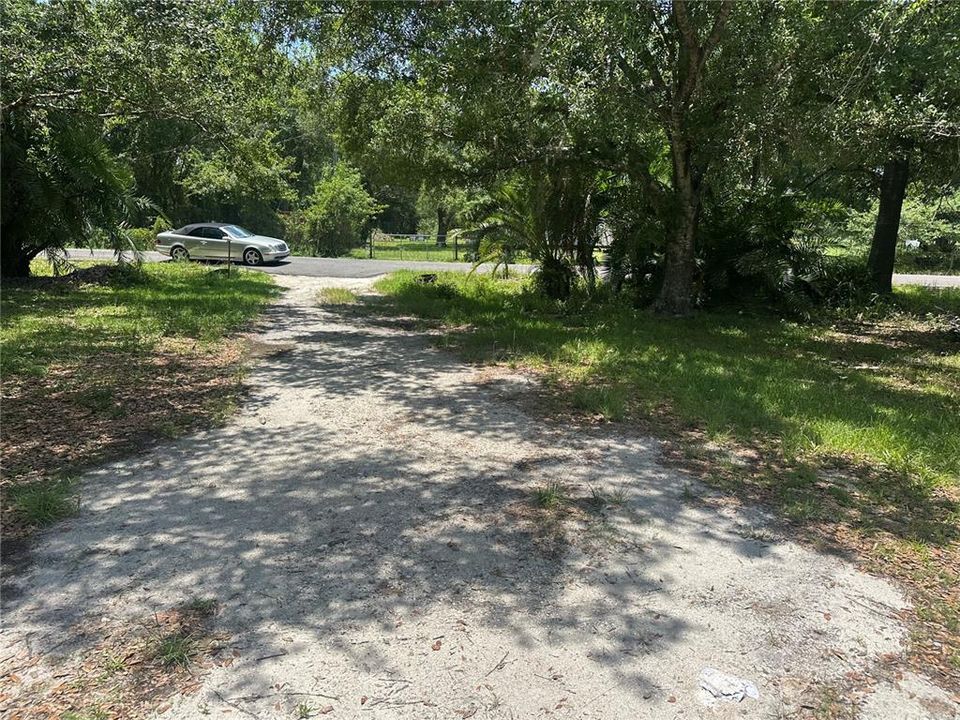 Recently Sold: $97,900 (1.07 acres)