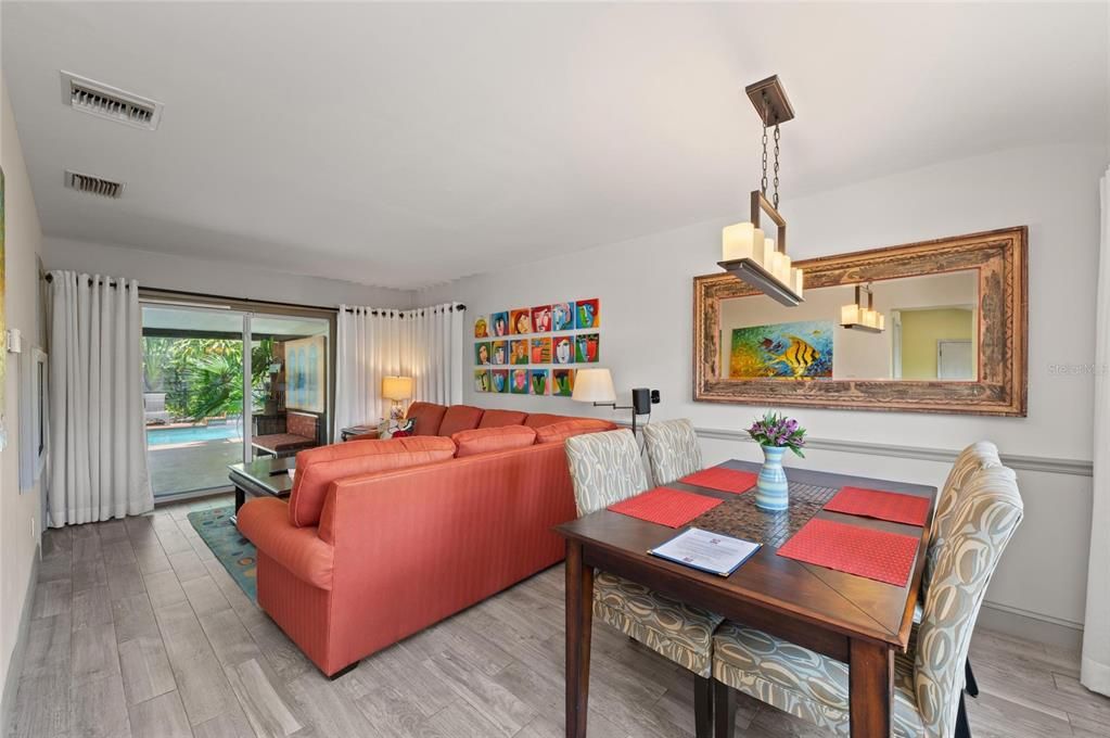 待售: $1,500,000 (6 贝兹, 0 浴室, 3493 平方英尺)