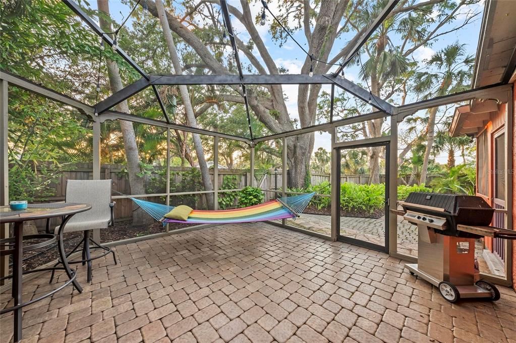 待售: $1,500,000 (6 贝兹, 0 浴室, 3493 平方英尺)