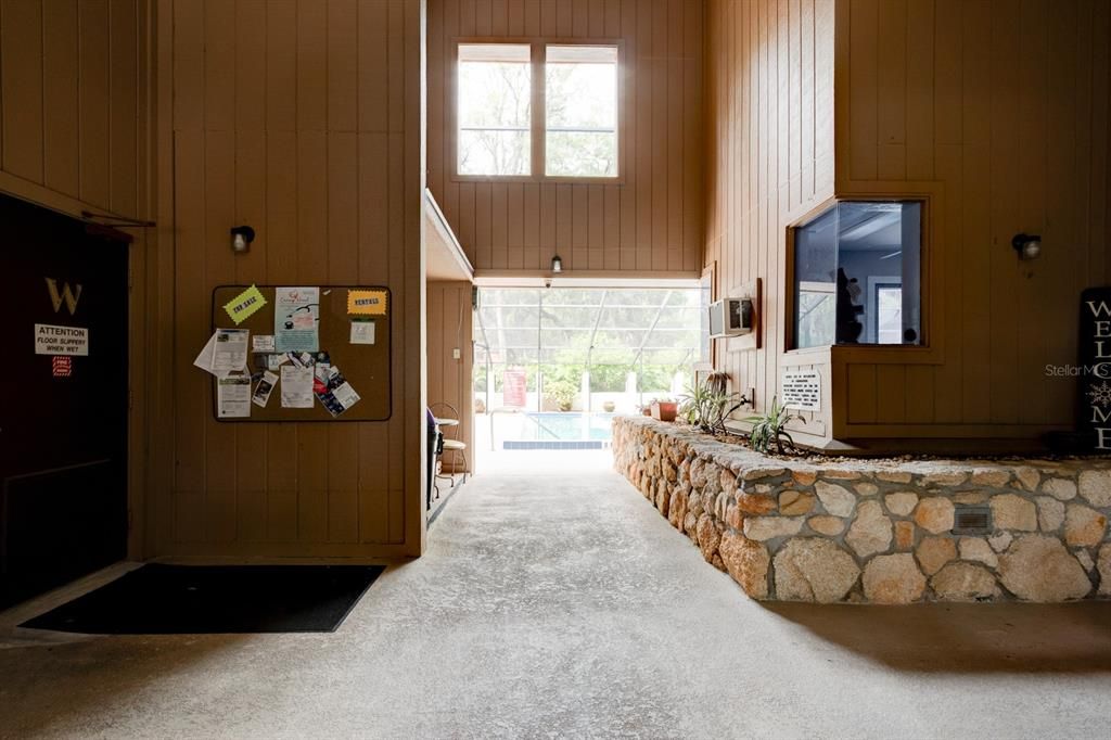 Active With Contract: $150,000 (2 beds, 2 baths, 950 Square Feet)