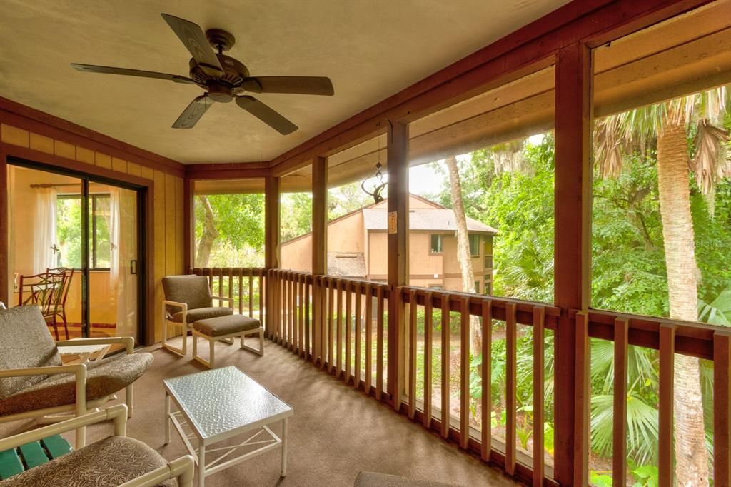 Active With Contract: $150,000 (2 beds, 2 baths, 950 Square Feet)