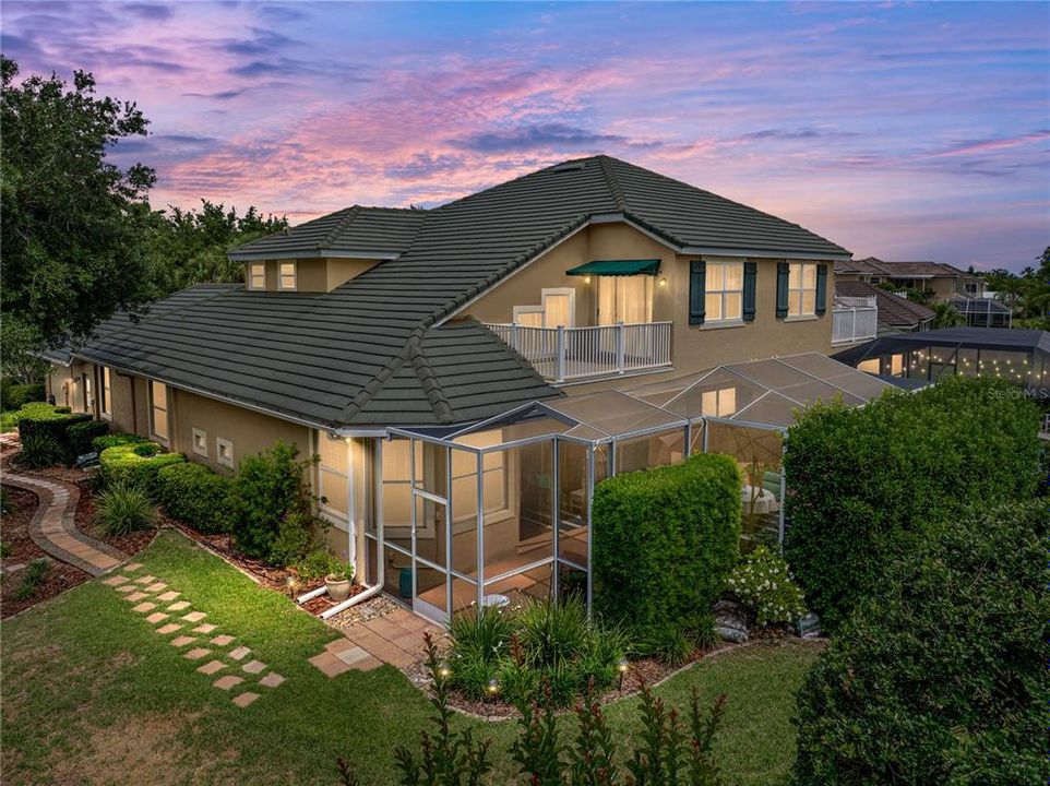 Под контрактом: $529,000 (3 спален, 4 ванн, 2954 Квадратных фут)