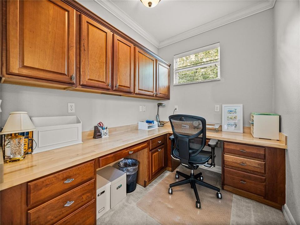 Под контрактом: $529,000 (3 спален, 4 ванн, 2954 Квадратных фут)