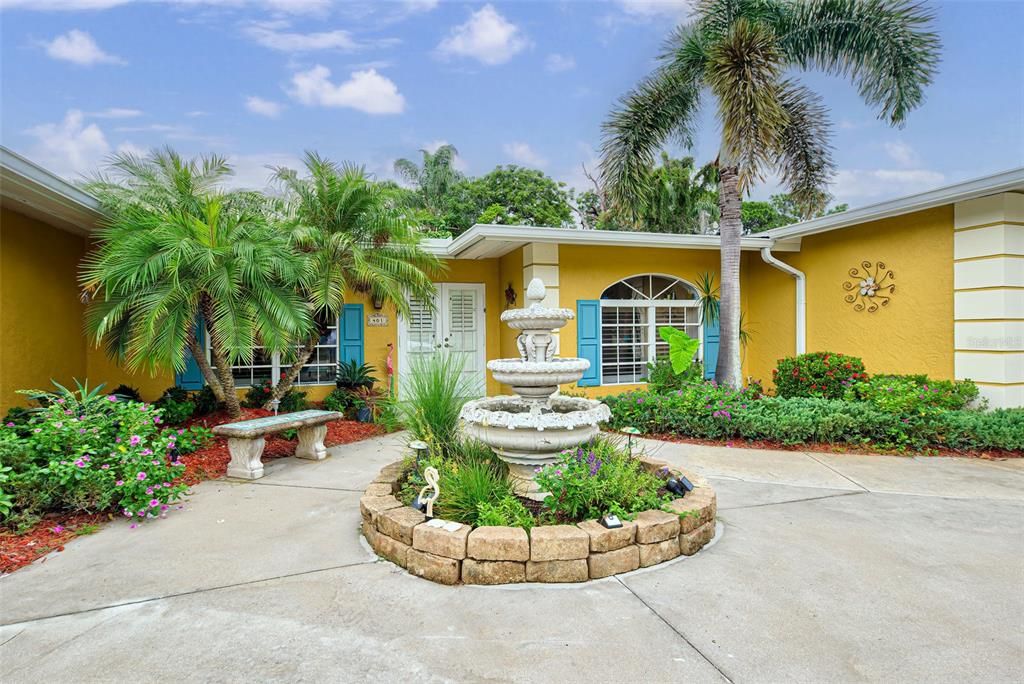 For Sale: $1,450,000 (4 beds, 4 baths, 2370 Square Feet)