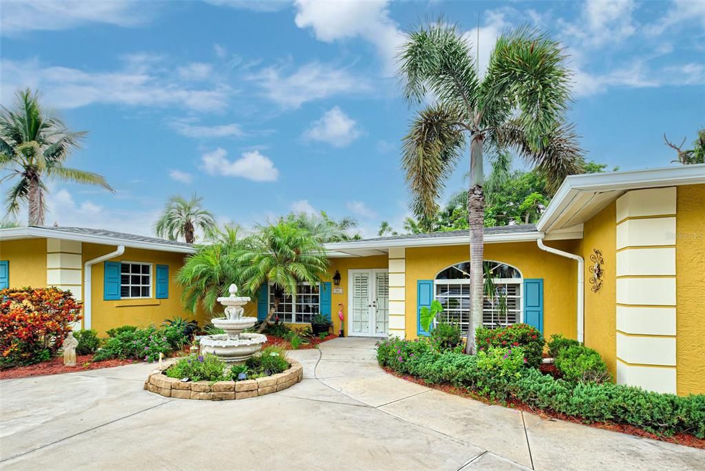 For Sale: $1,450,000 (4 beds, 4 baths, 2370 Square Feet)