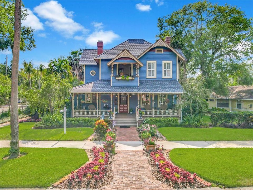 Recently Sold: $790,000 (5 beds, 4 baths, 3288 Square Feet)