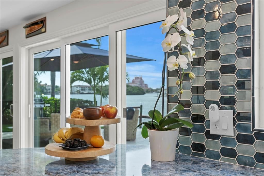 Active With Contract: $1,995,000 (3 beds, 2 baths, 2348 Square Feet)