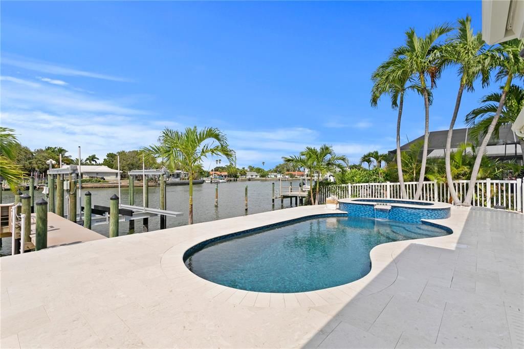 Active With Contract: $1,995,000 (3 beds, 2 baths, 2348 Square Feet)