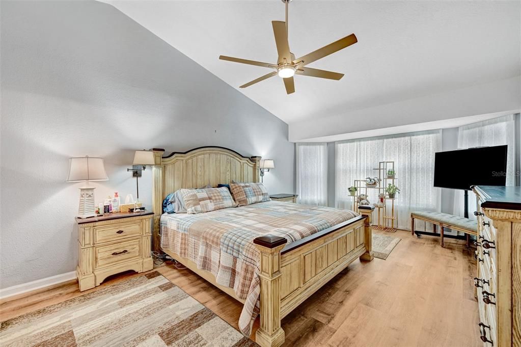 En Venta: $338,000 (3 camas, 2 baños, 1747 Pies cuadrados)