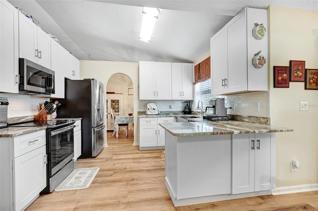 En Venta: $338,000 (3 camas, 2 baños, 1747 Pies cuadrados)