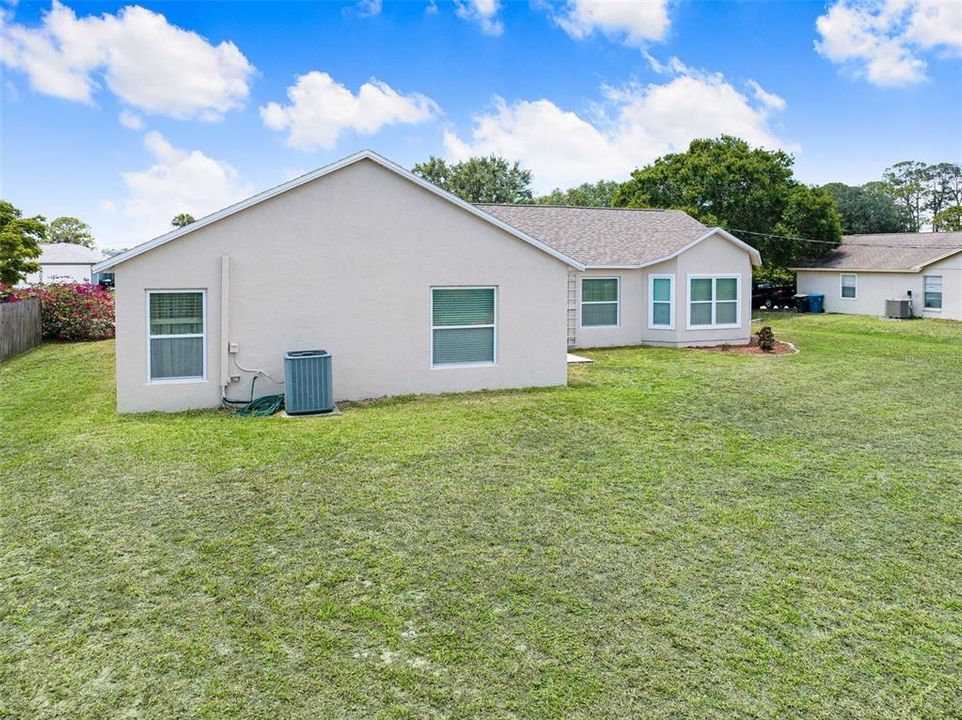 En Venta: $338,000 (3 camas, 2 baños, 1747 Pies cuadrados)