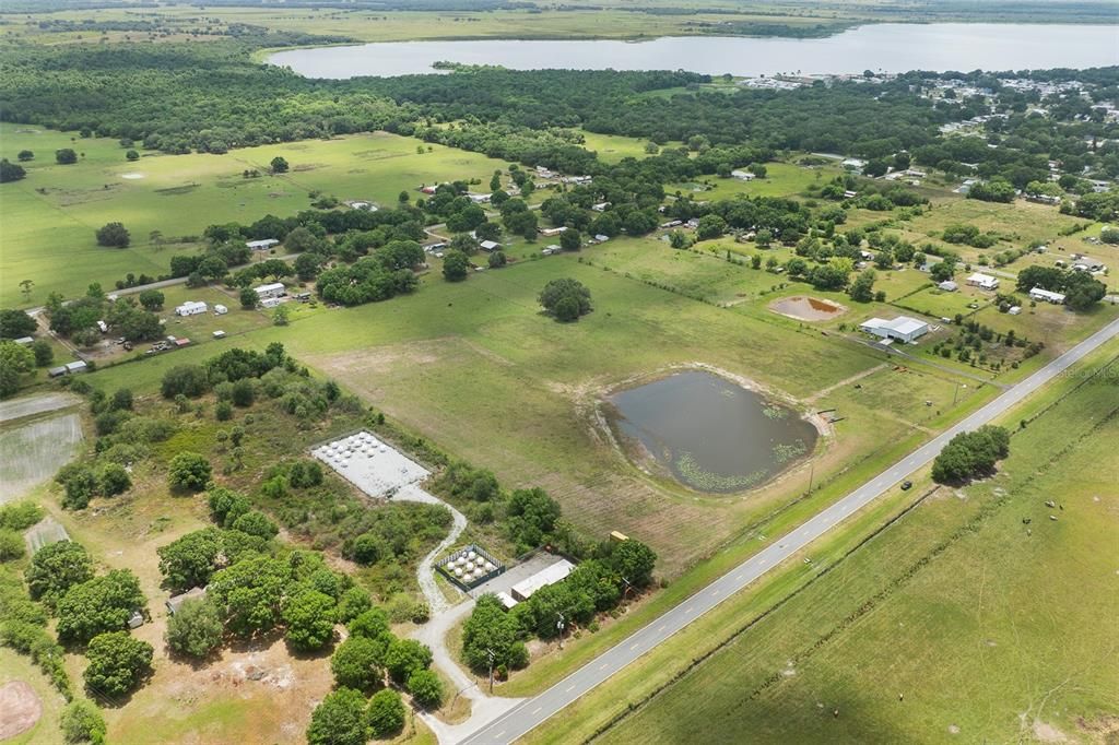 待售: $325,000 (5.02 acres)