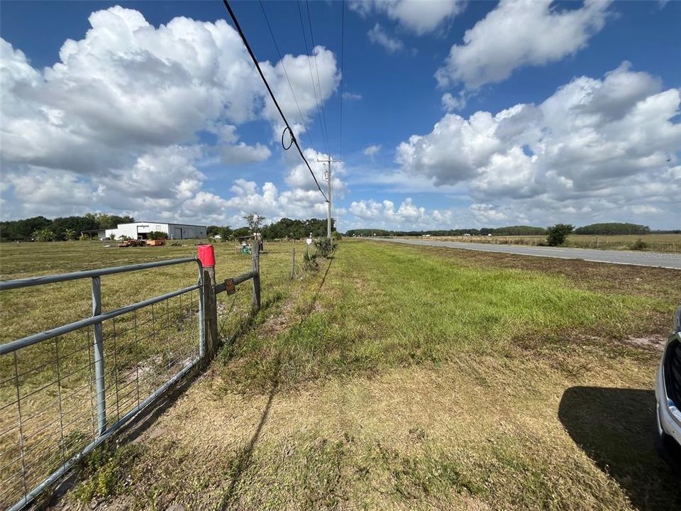 待售: $325,000 (5.02 acres)