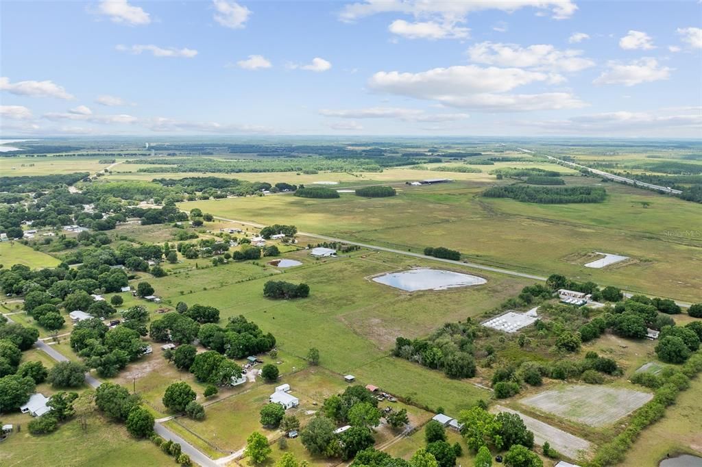 待售: $325,000 (5.02 acres)