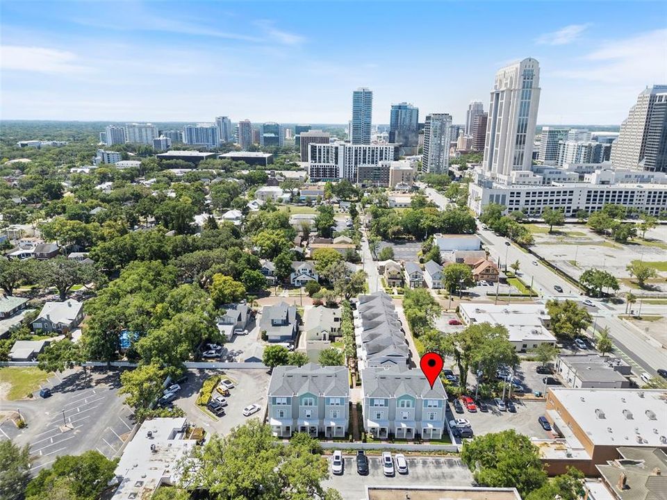 For Sale: $575,000 (3 beds, 3 baths, 1817 Square Feet)