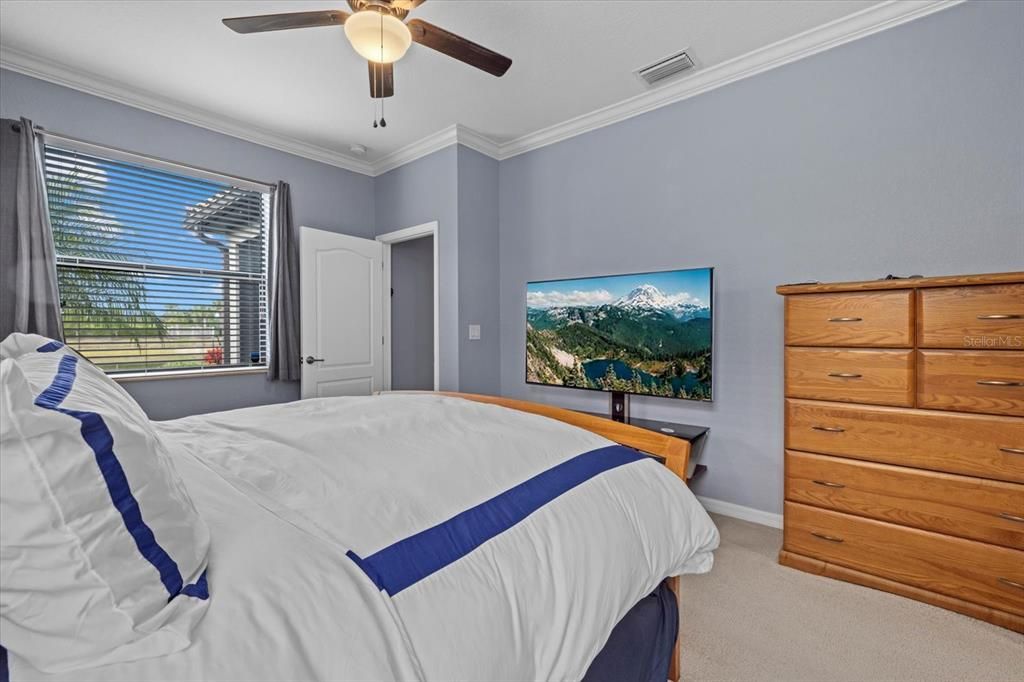 Active With Contract: $400,000 (3 beds, 2 baths, 1649 Square Feet)