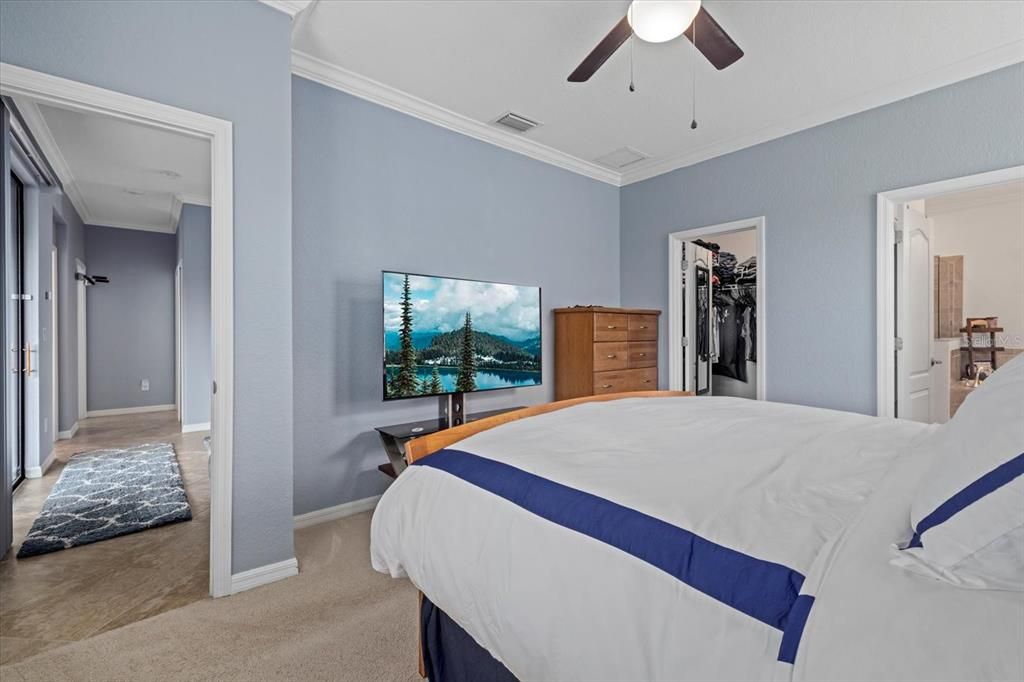 Active With Contract: $400,000 (3 beds, 2 baths, 1649 Square Feet)