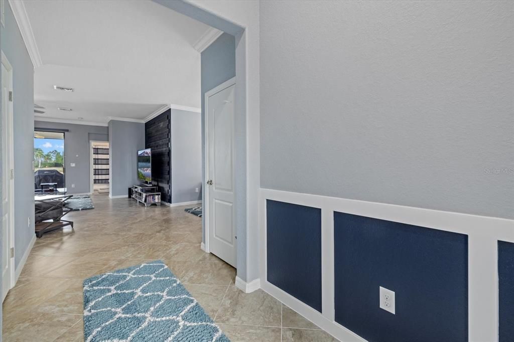 Active With Contract: $400,000 (3 beds, 2 baths, 1649 Square Feet)