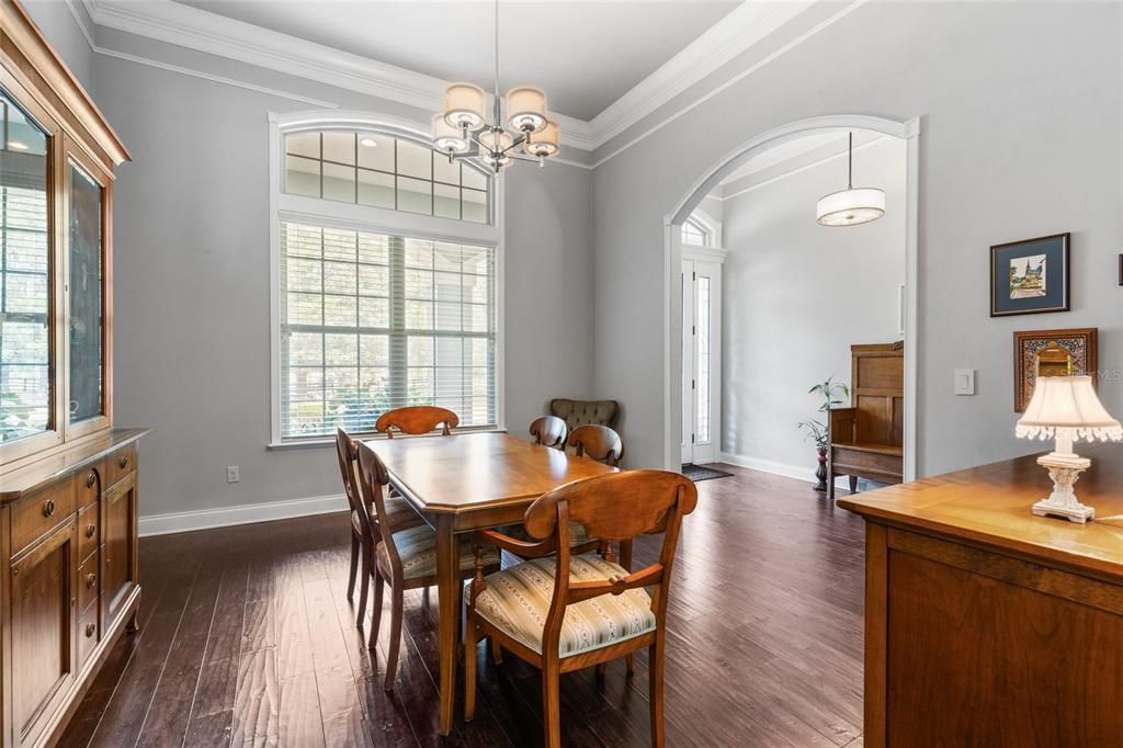 En Venta: $1,145,000 (4 camas, 3 baños, 3278 Pies cuadrados)