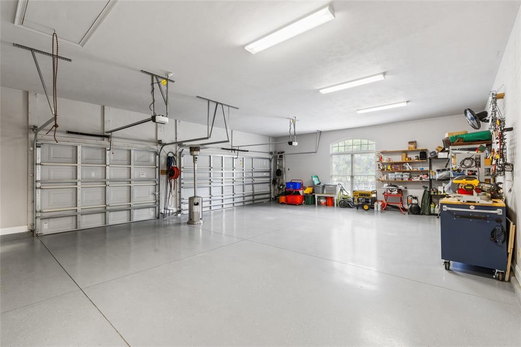 En Venta: $1,145,000 (4 camas, 3 baños, 3278 Pies cuadrados)