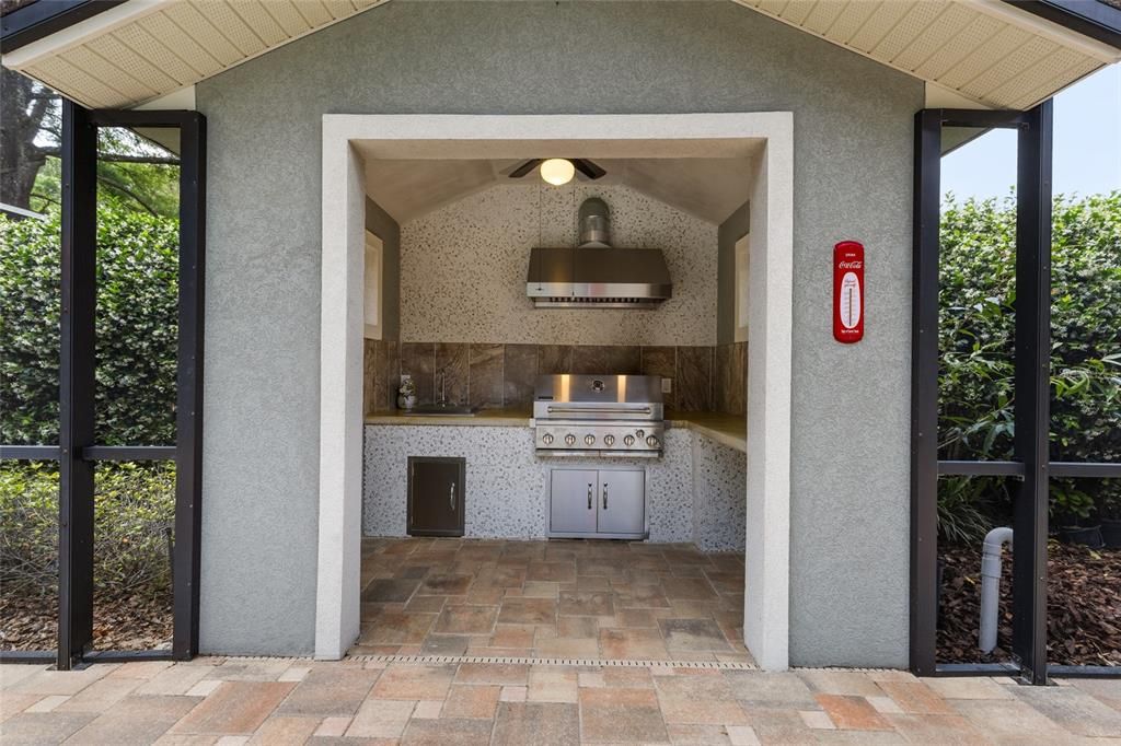 En Venta: $1,145,000 (4 camas, 3 baños, 3278 Pies cuadrados)