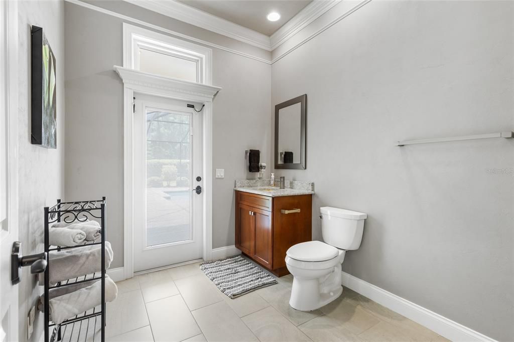 En Venta: $1,145,000 (4 camas, 3 baños, 3278 Pies cuadrados)