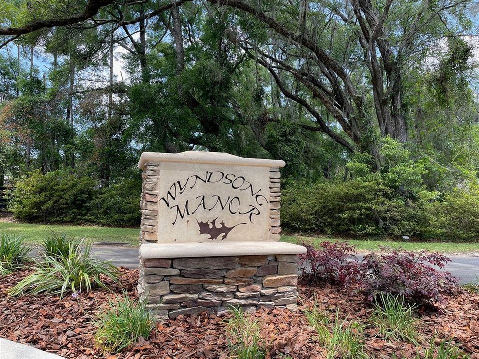 En Venta: $1,145,000 (4 camas, 3 baños, 3278 Pies cuadrados)