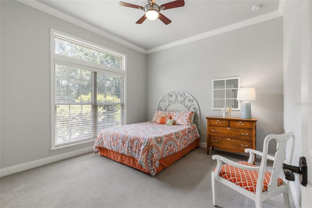 En Venta: $1,145,000 (4 camas, 3 baños, 3278 Pies cuadrados)