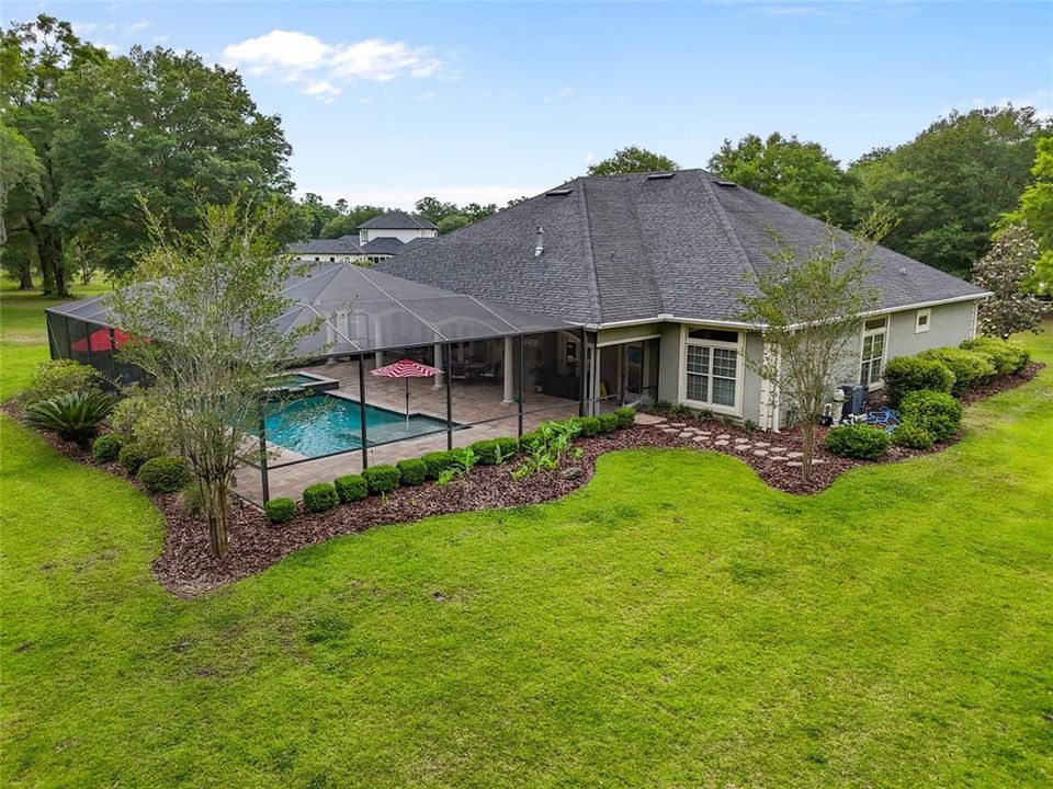 En Venta: $1,145,000 (4 camas, 3 baños, 3278 Pies cuadrados)