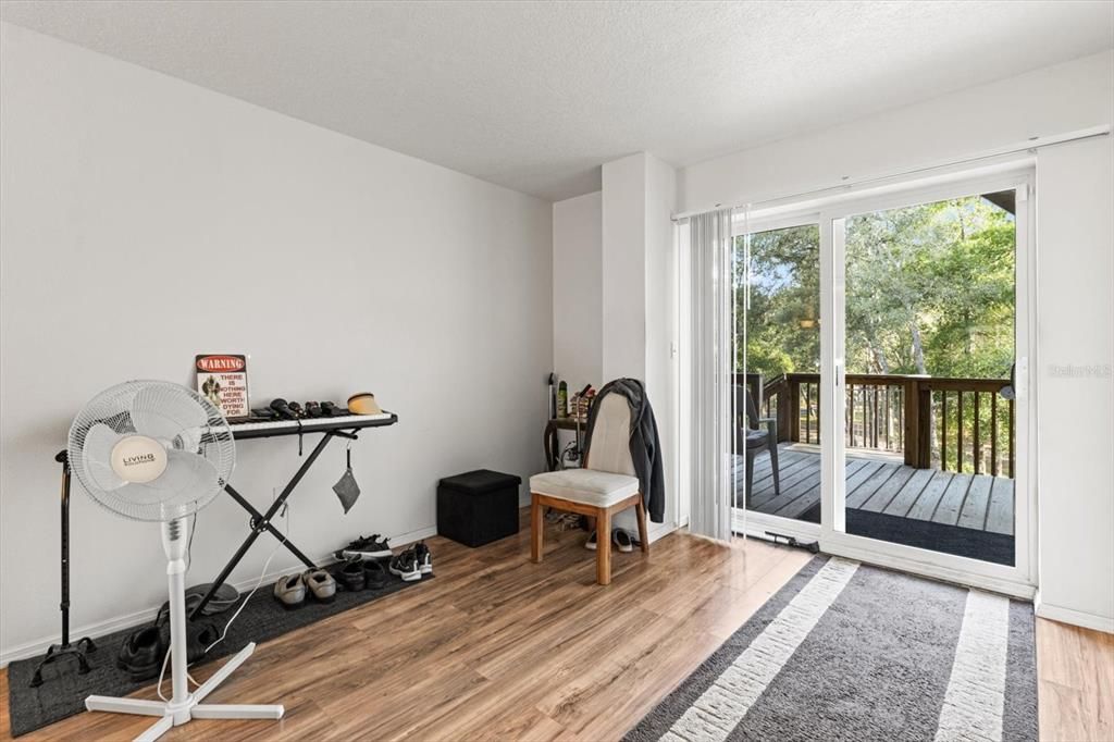 For Sale: $490,000 (2 beds, 2 baths, 1860 Square Feet)